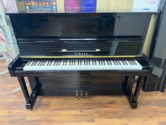ヤマハ アップライトピアノ MC10Bl